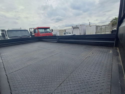Iveco Daily 35.150 Carroceria De Ferro 4x2 - (2021)