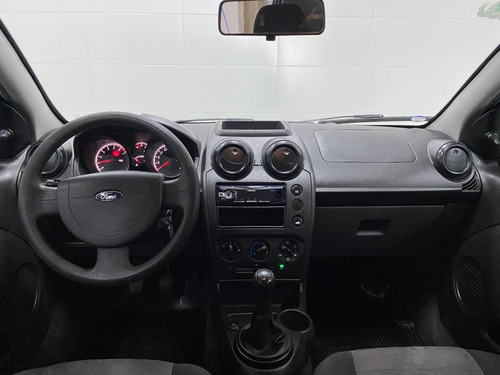 Ford Fiesta 1.0 ROCAM HATCH 8V FLEX 4P MANUAL