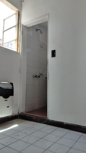 Imagen 2 de 6 de Departamento - Centro Av Gral Paz 462 , 1 Dorm