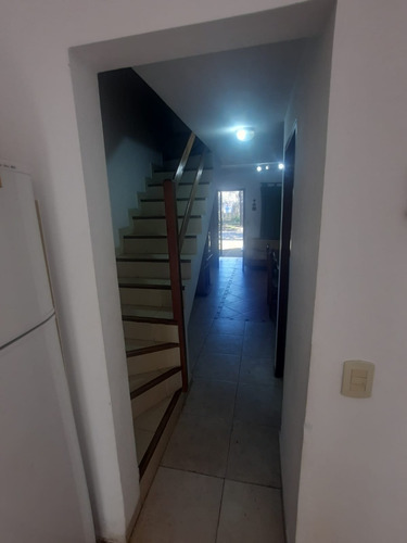 Triplex Amplio Y En Impecable Estado A La Venta Sin Expensas