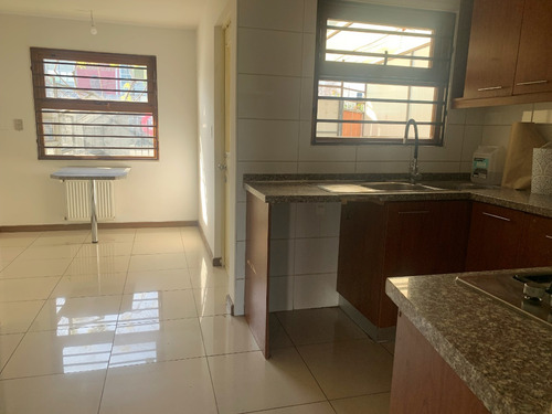 Casa Barrio Altos Del Parque Sur 3d+3b Cod. 40826
