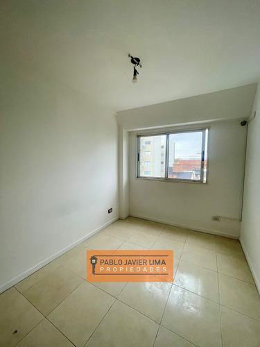 Departamento 2 Amb - Saenz Peña - Tres De Febrero