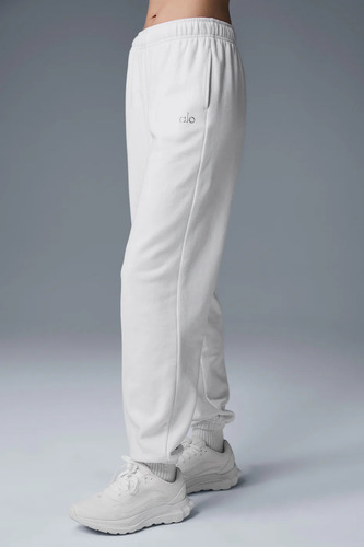 Alo Yoga Pantalón Jogger Deporti Accolade Sweatpant Unisex