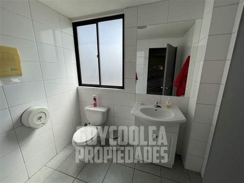 Imagen 5 de 22 de Oficina En Venta En Santiago