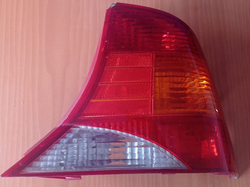 Stop Trasero Rh Ford Focus Original -220-