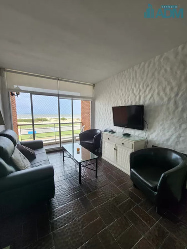 Apartamento De 3 Dormitorios Frente A La Brava. Punta Del Este ,marenostrum