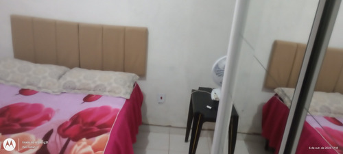 Sobrado 3 Andares Com Garagem