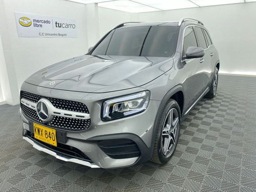 Imagen 4 de 25 de Mercedes Benz Glb 200 Amg Line 1.3
