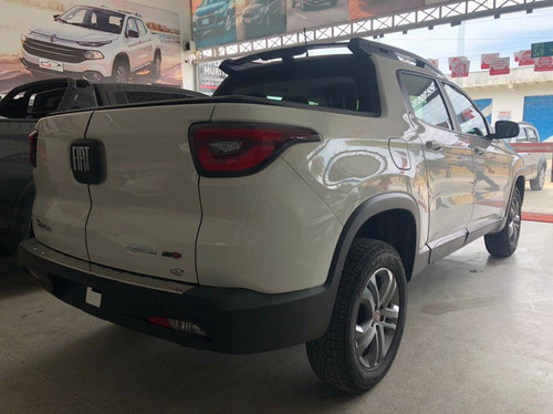 Fiat Toro 2.0 16v Turbo Diesel Freedom 4wd At9
