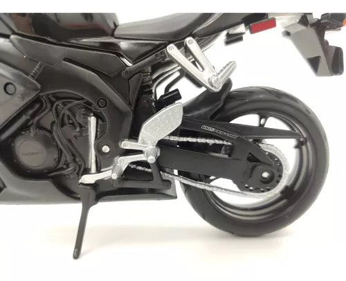 Moto de Ferro Corrida Miniatura Yamaha FJR 1300 1:12 na Caixa