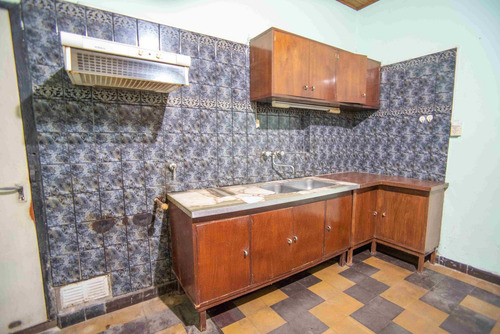 Imagen 19 de 26 de Casa En Venta Con Dpto Interno A Del Valle Y Risso