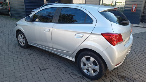 Chevrolet Onix 1.4 Lt 98cv