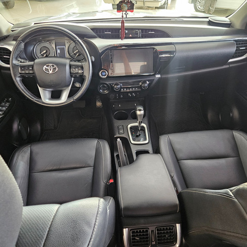 Toyota Hilux 2.8 Tdi Srx Plus Cab. Dupla 4X4 Aut. 4P