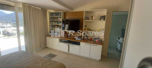 Imagem 8 de 15 de Cobertura Triplex Com 2 Vagas, No Humaitá, Rua Casuarina. - Ldco30028