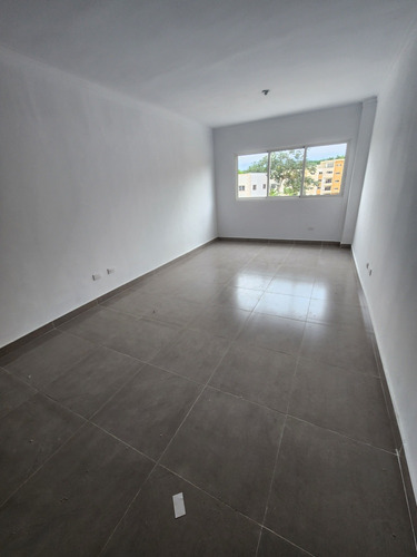 Apartamentos Listos Para Mudarse En La Av. Los Beisbolista