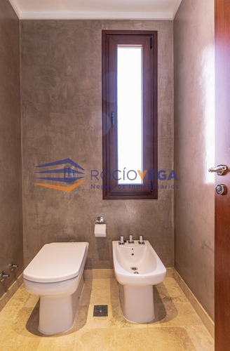 Imagen 23 de 30 de Espectacular Casa En Venta En El Casco De Leloir