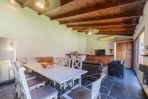 Casa En Venta En Guadalupe