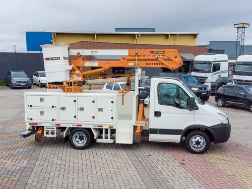 Iveco Daily 55c17cs 2013 3/4 Linha Viva = 8120, 710, 1016