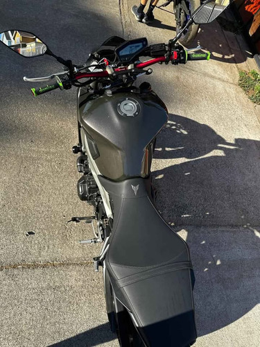 Yamaha Mt09 V1
