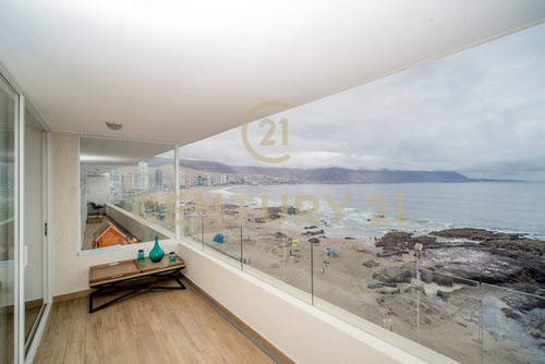 Departamento En Venta En Edificio Península