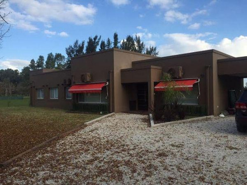 Casa En Barrio Cerrado  Fincas De San Vicente-  Chacras I