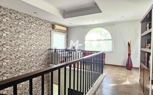 Casa En Venta En Barrancas De San José, General Pacheco, Tigre