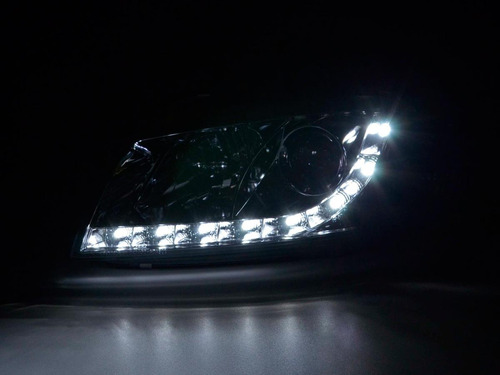 Imagem 3 de 5 de Farol Sonar Retrofit Led Audi A3 2006 2007 2008 Cromado