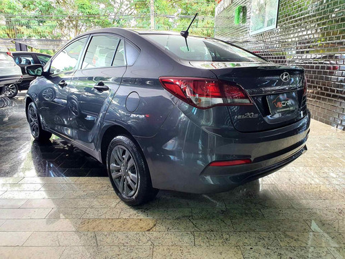Imagem 3 de 12 de Hyundai Hb20s 1.6 Comfort Plus 16v Flex 4p Manual