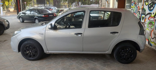 Renault Sandero 1.0 16v Expression Hi-flex 5p