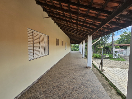 Chácara Formada Localizada Em Mairinque-sp