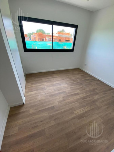 Casa - 5amb- Estilo Minimalista - Una Planta- Pileta - Fincas Del Alba - Canning