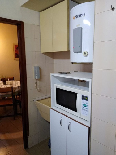 Imagen 3 de 10 de Departamento En Alquiler De Dos Ambientes C/ Cochera En San Clemente