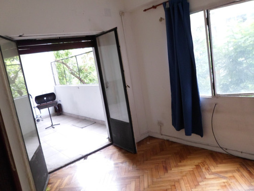 3 Ambientes Frente Con Balcon Y Terraza Guardia Vieja Al 3900 Almagro