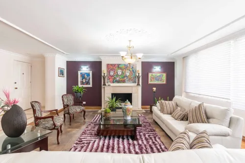 Apartamento En Venta En El Chicó. Cod V6217