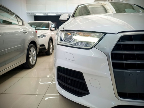 Audi Q3 1.4 TFSI AMBIENTE FLEX 4P S TRONIC