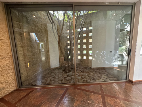 Comoda Y Amplia Casa En Condominio De Primer Nivel