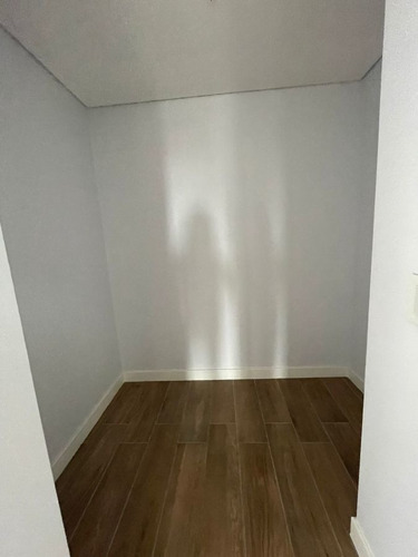 Imagen 15 de 23 de Departamento En Venta De 3 Ambientes En Las Lomitas Street - Lomas De Zamora