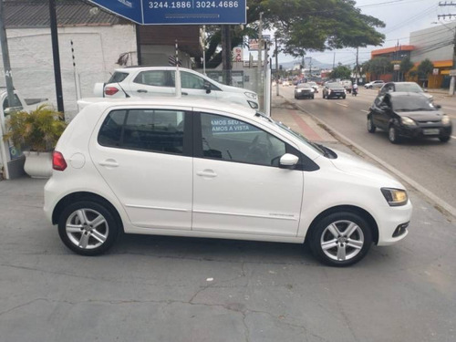 Imagem 4 de 14 de Volkswagen Fox Comfortline I Motion 1.6 8v 2016