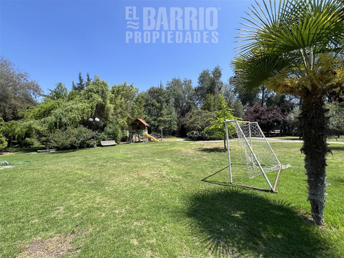 Casa En Venta De 4 Dorm. En Batuco, Colina