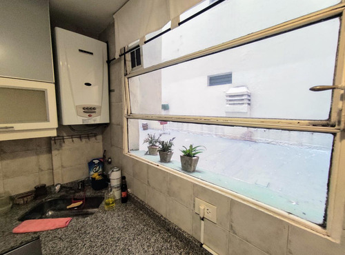 Venta Piso Av Córdoba Y Callao Gran Patio Terraza - Silencioso Luminoso Privado