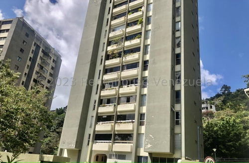 Pent House En Venta Lomas De Prados Del Este  -  #24-12190 Mm