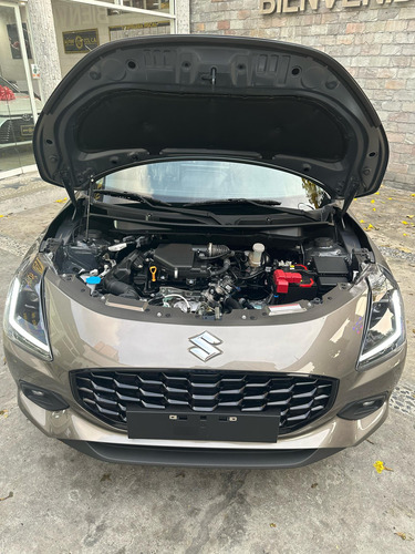 Suzuki Swift Glx 2025 Automatico