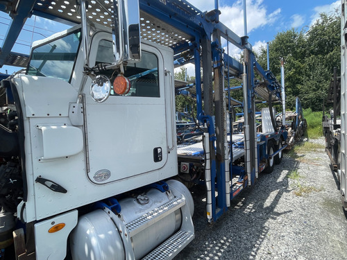 Peterbilt Madrina Nodriza