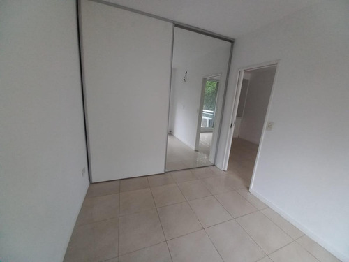 Imagen 13 de 24 de Departamento Flores 2 Ambientes Al Frente, Con Cochera Opcional, Piscina, Solarium