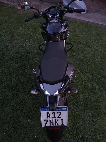 Imagen 3 de 16 de Bajaj Rouser Ns200