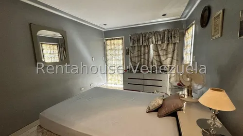 Casas En Venta Mls #25-7625