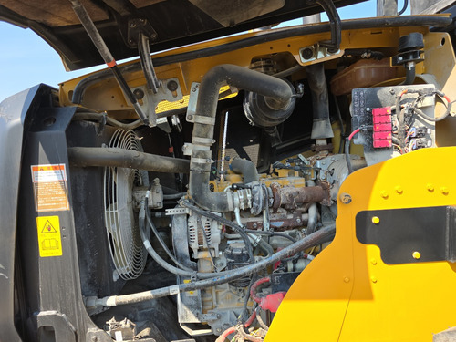 Cargador Frontal Caterpillar 910k 2014
