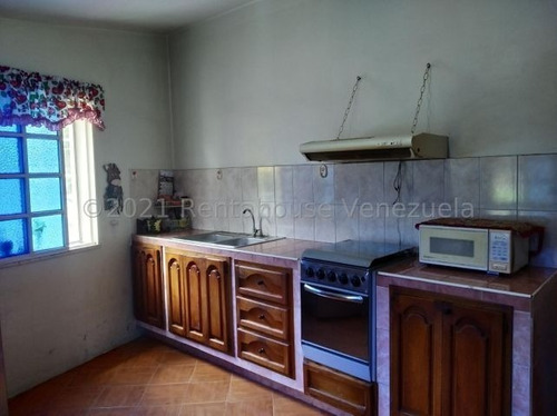 Imagen 5 de 14 de Gustavo Zavala Rentahouse 22-5575