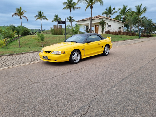 Mustang V8 Conversível