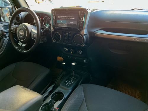 Imagen 9 de 15 de Jeep Wrangler Unlimited 4p 284hp 3.6 4x4 Automático 2018
